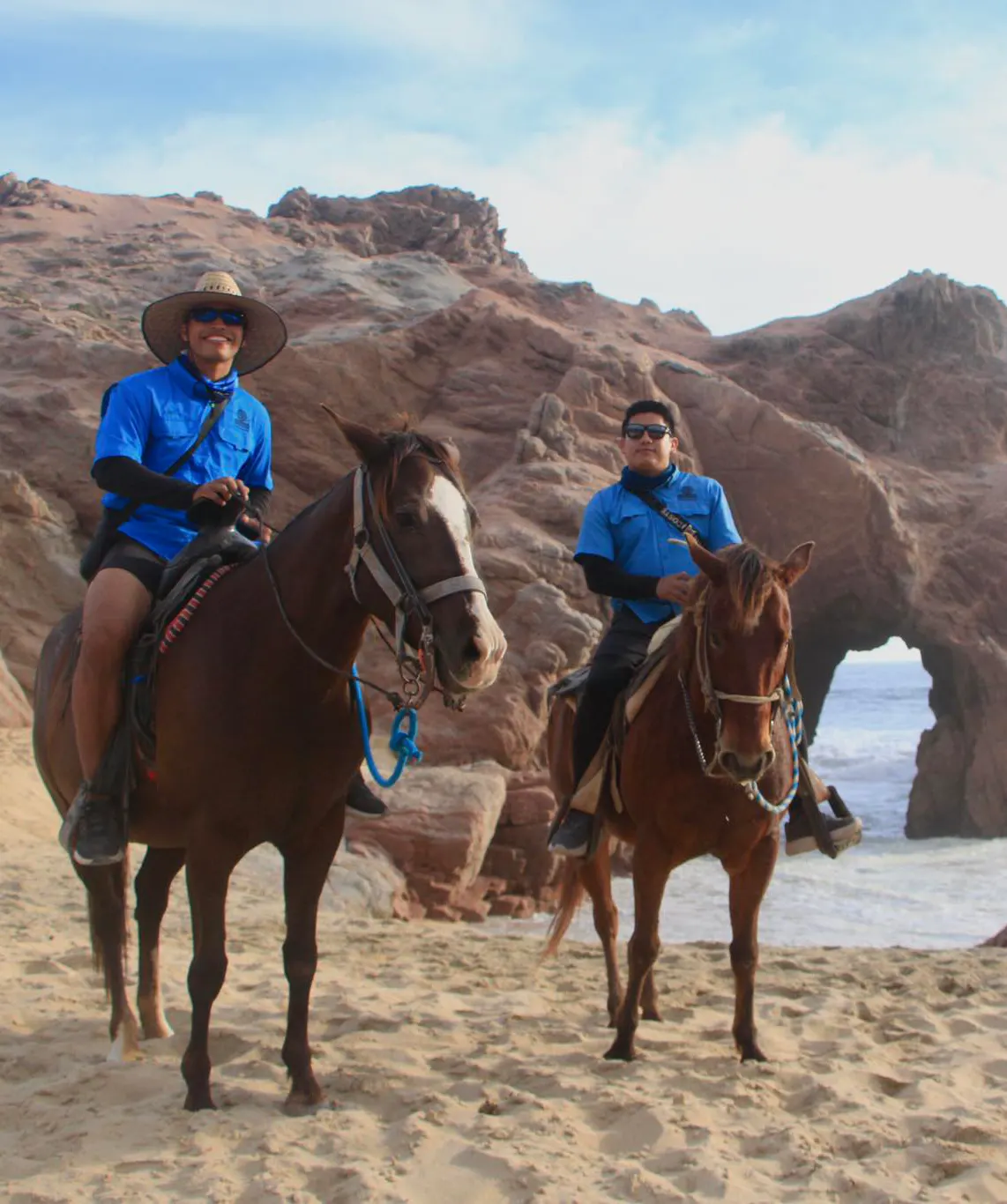 Cabo Business about